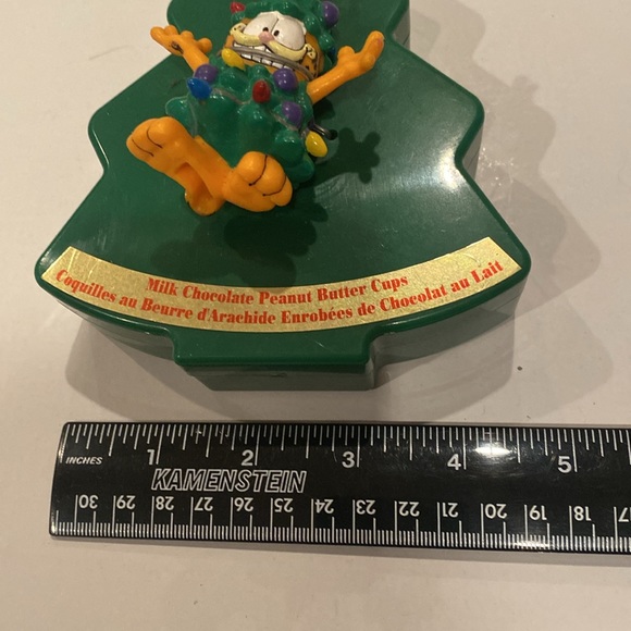 Vintage Russell Stover  Christmas Garfield Collectible Storage Case - Picture 3 of 3